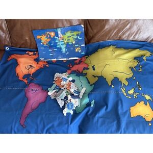 Discovery Kids Fabric Activity 55x33 World Map Velcro school Play Mat Homeschool